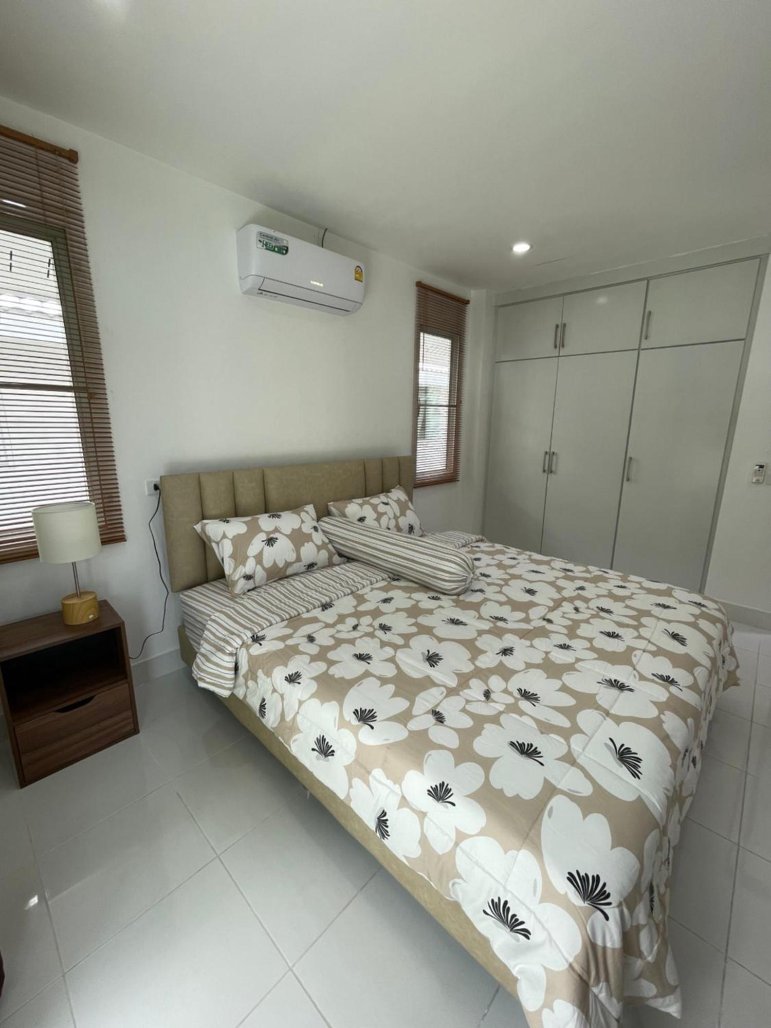 Kata Hillside Hideaway Villa Ban Kata Eksteriør bilde